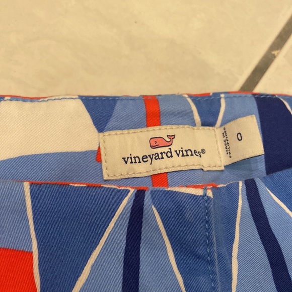 Vineyard Vines Women’s Shorts Size 0 - Picture 2 of 4